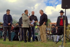 2015_strohskulpturen_eroeffnung_14_20150909_1987440930