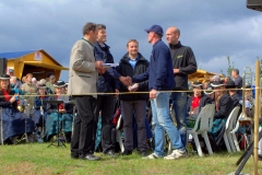 2015_strohskulpturen_eroeffnung_3_20150909_1006625220