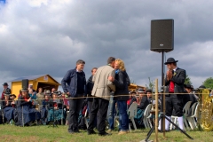 2015_strohskulpturen_eroeffnung_8_20150909_2096461138