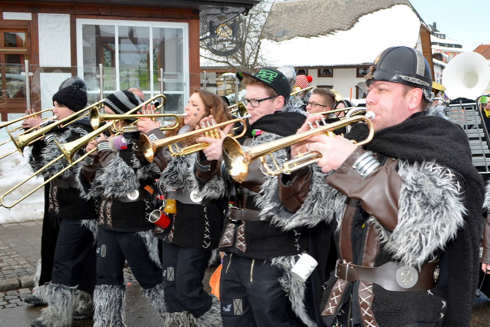 2015_umzug_teil_1_4_20150215_1930752565